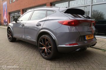 Voertuigafbeelding 6