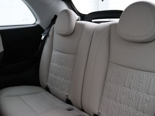 Voertuigafbeelding 31