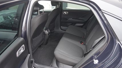 Voertuigafbeelding 12