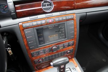 Voertuigafbeelding 9