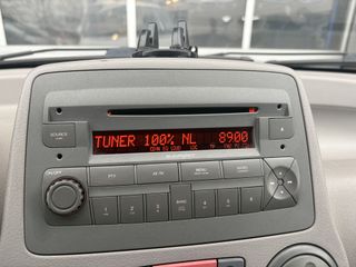 Voertuigafbeelding 12