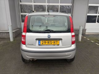 Voertuigafbeelding 4