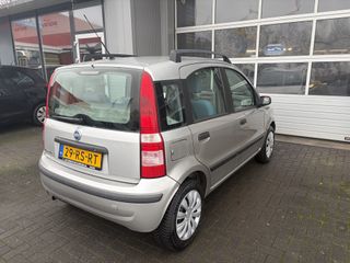 Voertuigafbeelding 5