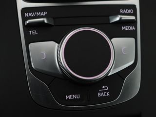 Voertuigafbeelding 24