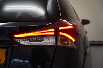 Voertuigafbeelding 32