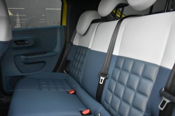 Voertuigafbeelding 10