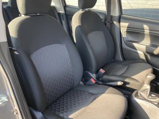 Voertuigafbeelding 14