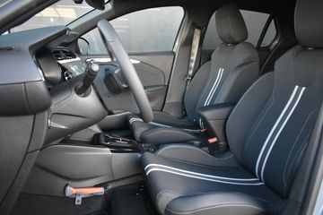 Voertuigafbeelding 6