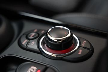 Voertuigafbeelding 22