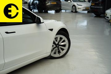 Voertuigafbeelding 21