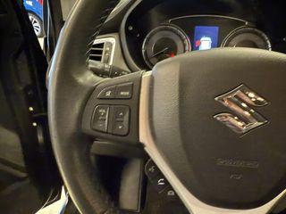 Voertuigafbeelding 8