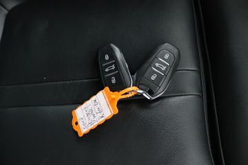 Voertuigafbeelding 10