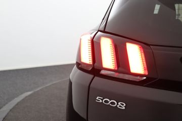 Voertuigafbeelding 36