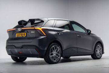 Voertuigafbeelding 38