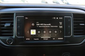 Voertuigafbeelding 18