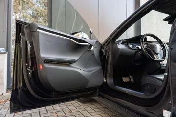 Voertuigafbeelding 27