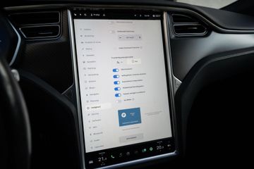 Voertuigafbeelding 8