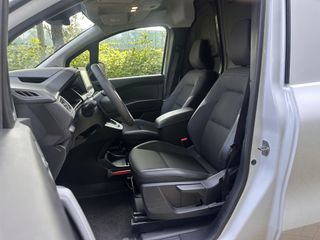 Voertuigafbeelding 12