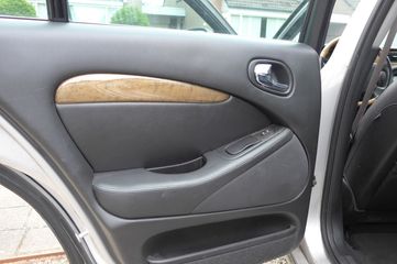 Voertuigafbeelding 10