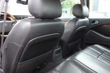 Voertuigafbeelding 11