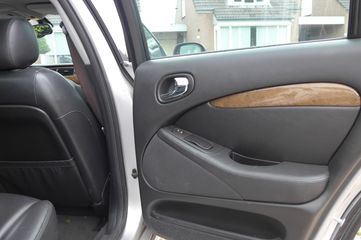 Voertuigafbeelding 13