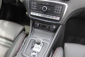 Voertuigafbeelding 13