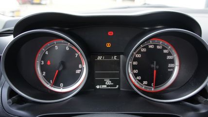 Voertuigafbeelding 14