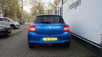 Voertuigafbeelding 6