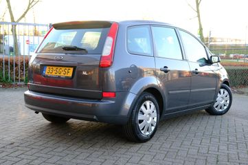 Voertuigafbeelding 2