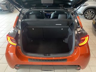 Voertuigafbeelding 9