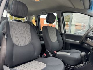 Voertuigafbeelding 7