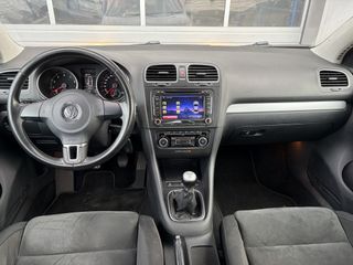 Voertuigafbeelding 6