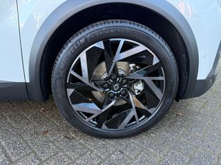 Voertuigafbeelding 10