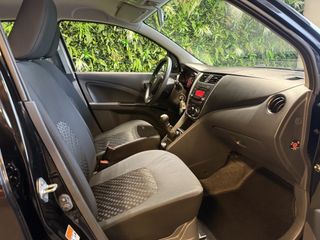 Voertuigafbeelding 7