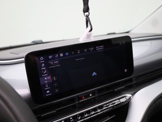 Voertuigafbeelding 13