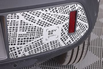 Voertuigafbeelding 7