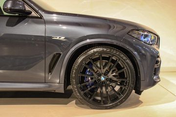 Voertuigafbeelding 17