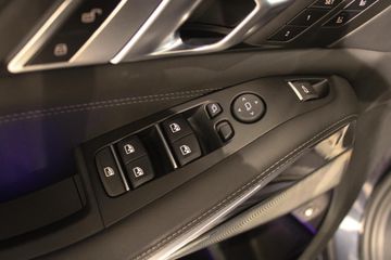 Voertuigafbeelding 30