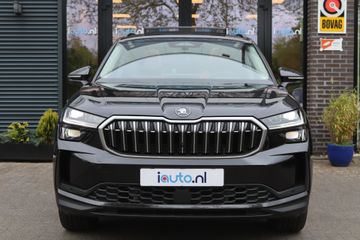 Voertuigafbeelding 6