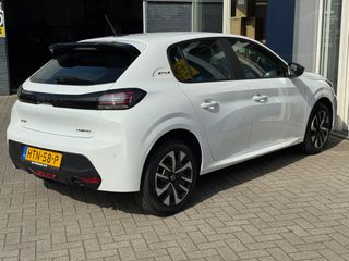 Voertuigafbeelding 10