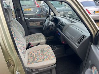 Voertuigafbeelding 8