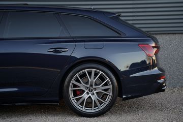 Voertuigafbeelding 44