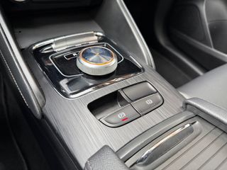 Voertuigafbeelding 24