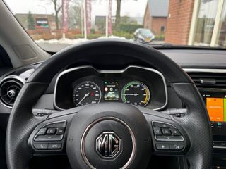 Voertuigafbeelding 8