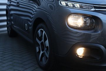 Voertuigafbeelding 12