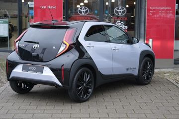 Voertuigafbeelding 3