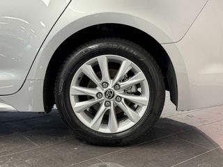 Voertuigafbeelding 9