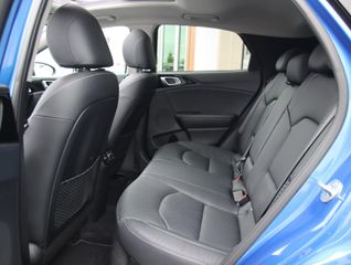 Voertuigafbeelding 5