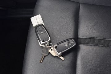 Voertuigafbeelding 30