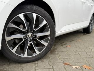 Voertuigafbeelding 18